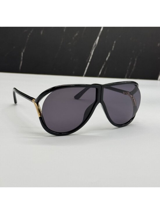 NWT Tom Ford Axel FT1197 01A Black Unisex Sunglasses Authentic main image 5